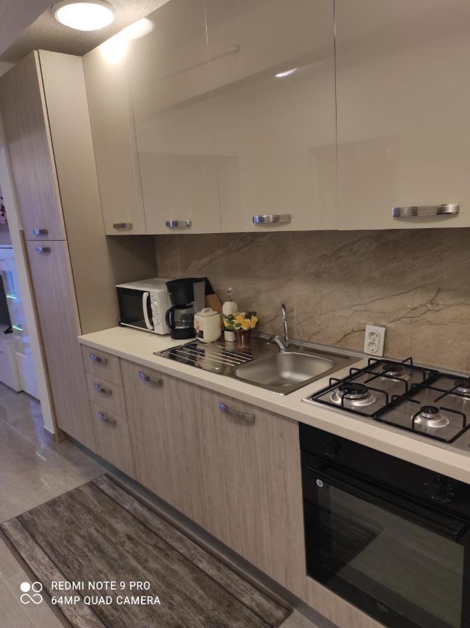 David Apartment *